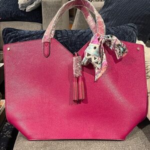 Chic Neiman Marcus pebbled faux leather Fuchsia Tote with Scarf Accent NWT